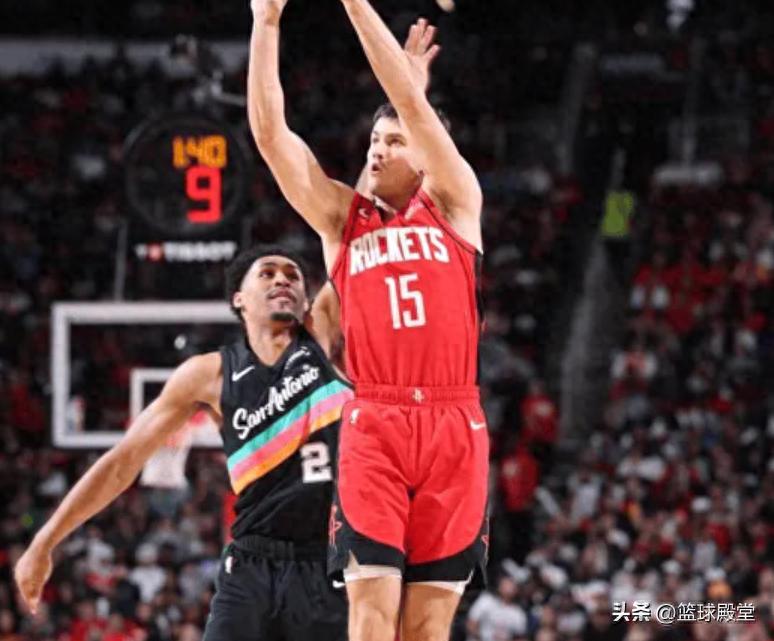 火箭3小將關(guān)鍵球集體暴走！最后5分鐘合砍13分，就差阿門了！