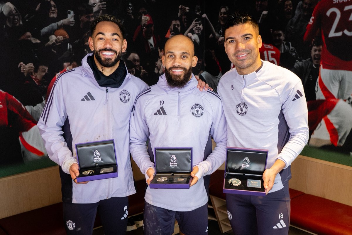 達(dá)成英超里程碑，姆伯莫、卡塞米羅和庫尼亞獲贈(zèng)紀(jì)念獎(jiǎng)?wù)? /> </div>
      <div   id=