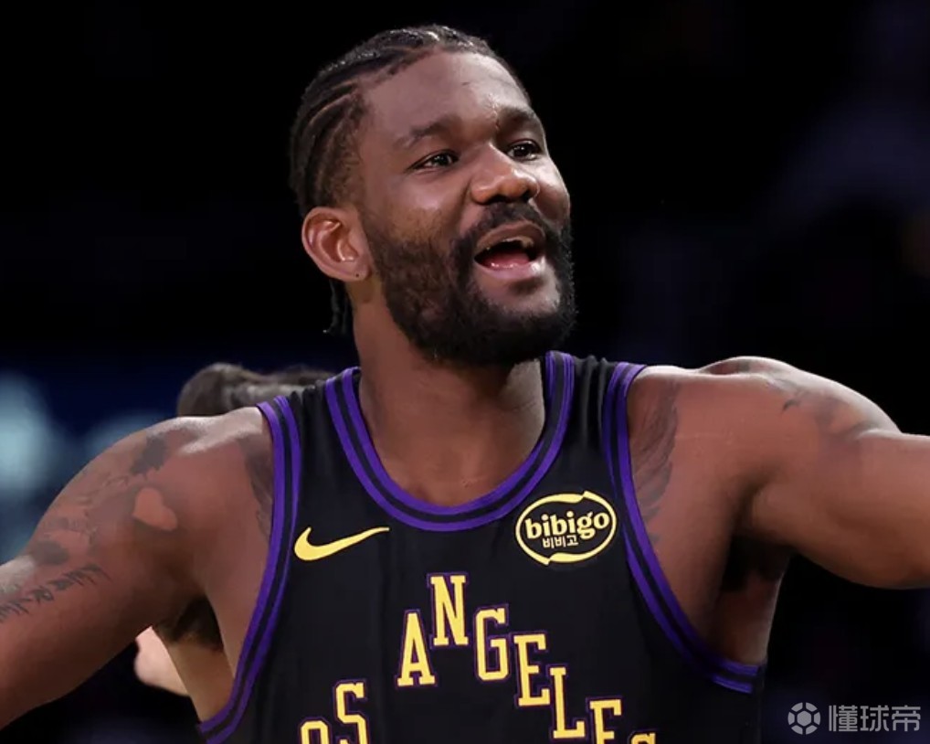 ESPN：湖人嘗試增強艾頓自信心，特意為他定制T恤&水壺貼激勵標(biāo)語