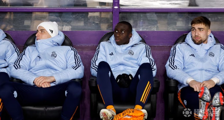 阿斯：皇馬想今夏出售門迪，但前提是他能上場比賽并發(fā)揮出色